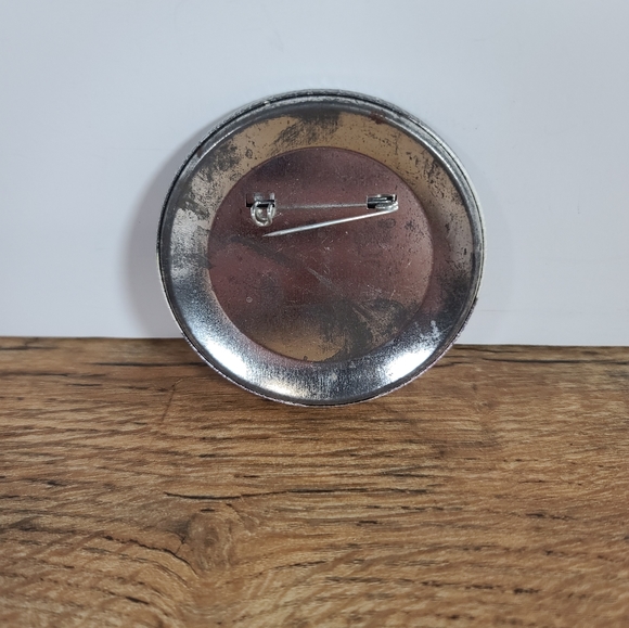 Vintage Pinback 3 inch musician, concert, Jonny Mathis caesars palace - Picture 4 of 5